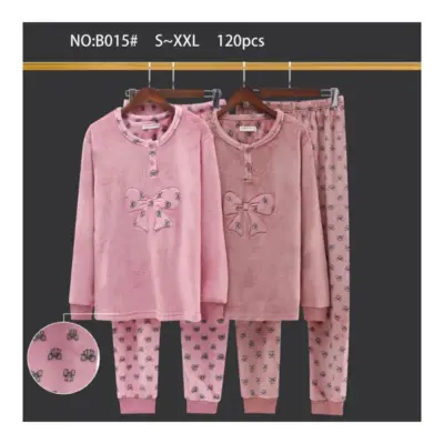 B015 Pijama Señora Coralina