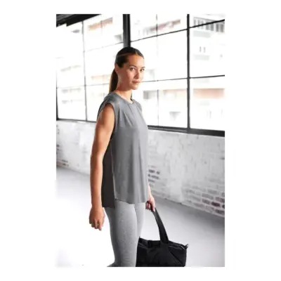 Camiseta Deportiva Ysabel Mora 70805